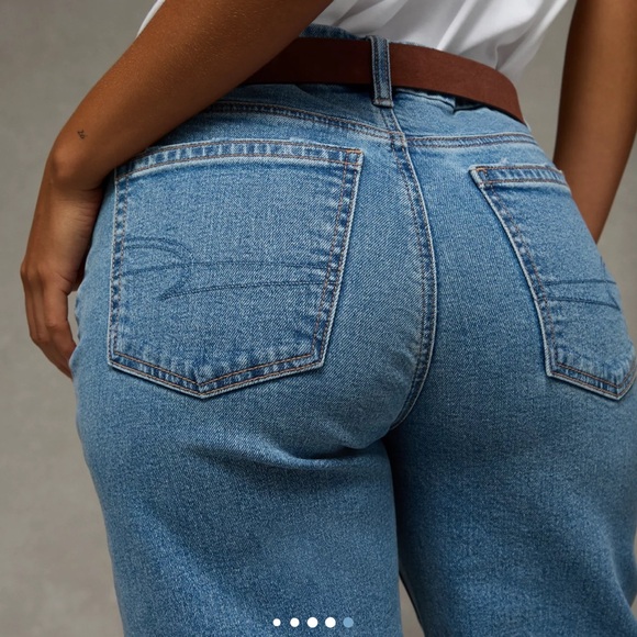 American Eagle Outfitters Curvy Jeans - Picture 4 of 10
